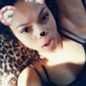 Meet your Posher, Kendra